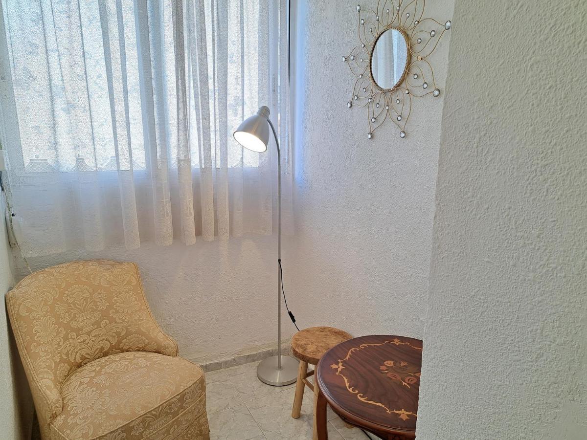 Apartamento Acogedor Con Wifi Valensiya Dış mekan fotoğraf